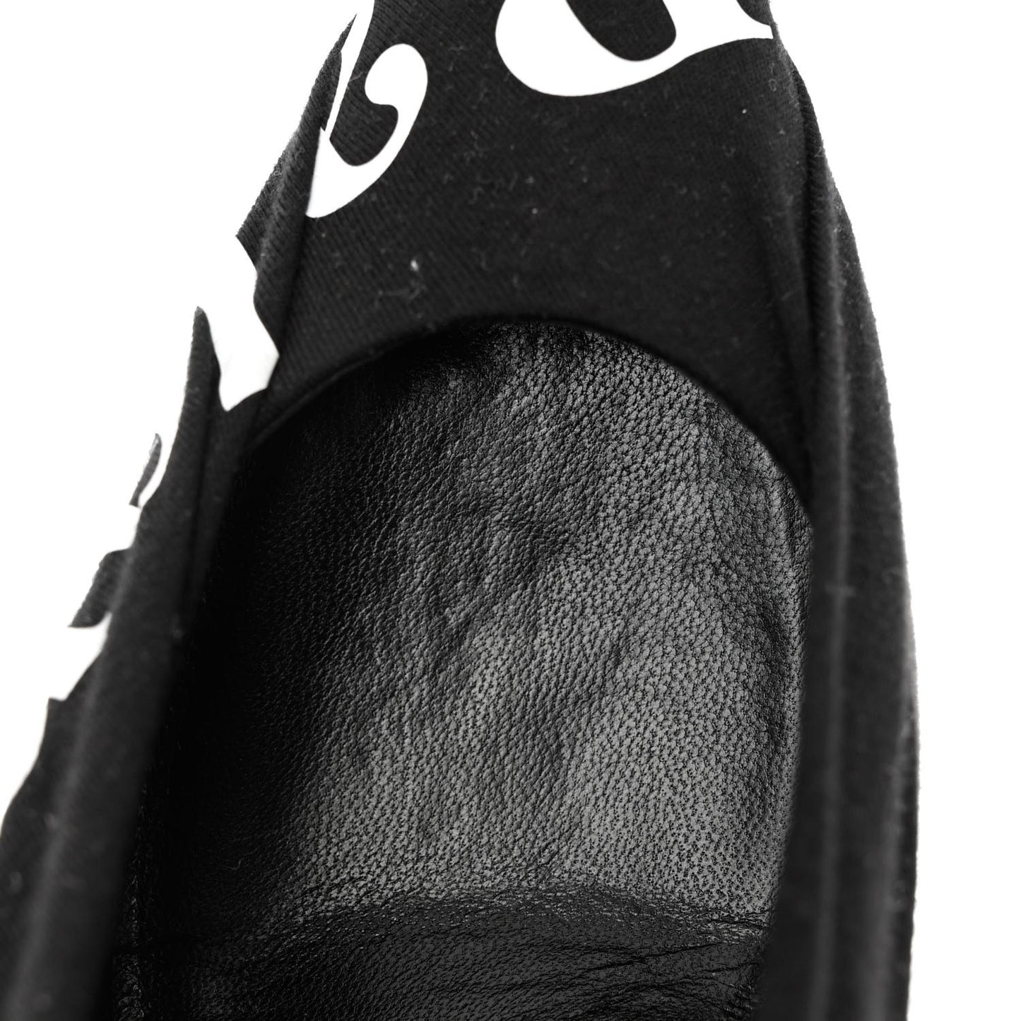 Jersey Crepe Political Campaign Logo Knife 115 Pointed Pumps 38 Black White Rouge