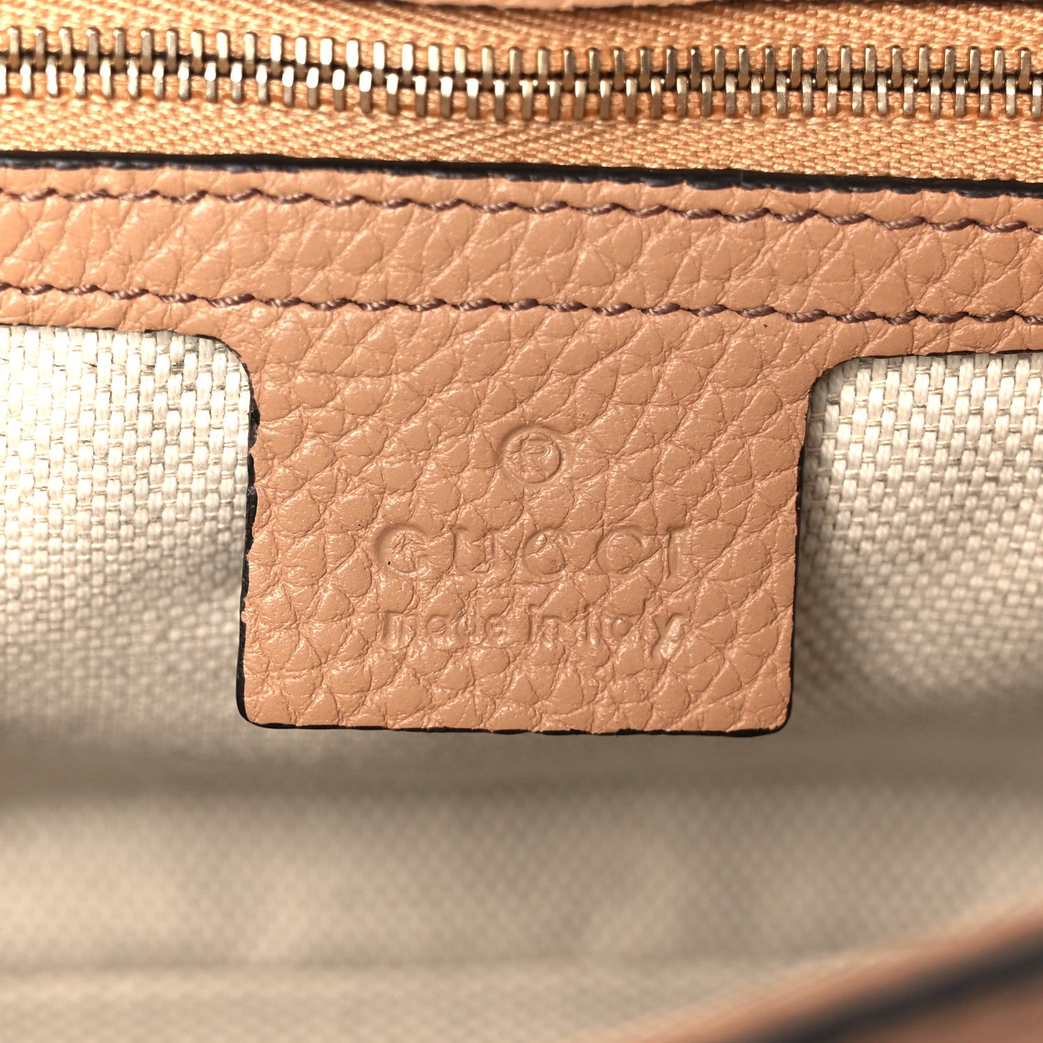 Gucci Pebbled Calfskin Medium Soho Flap Crossbody Camelia 6 of 11