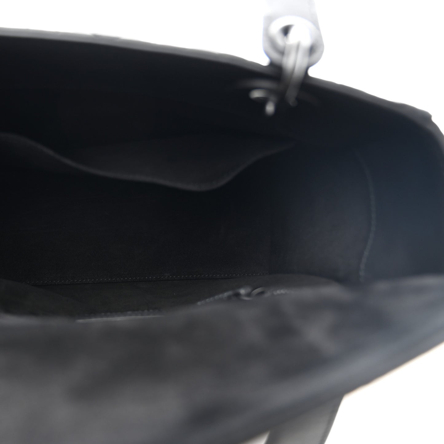 Ultra Matte Calfskin Cannage Medium Lady Dior Black