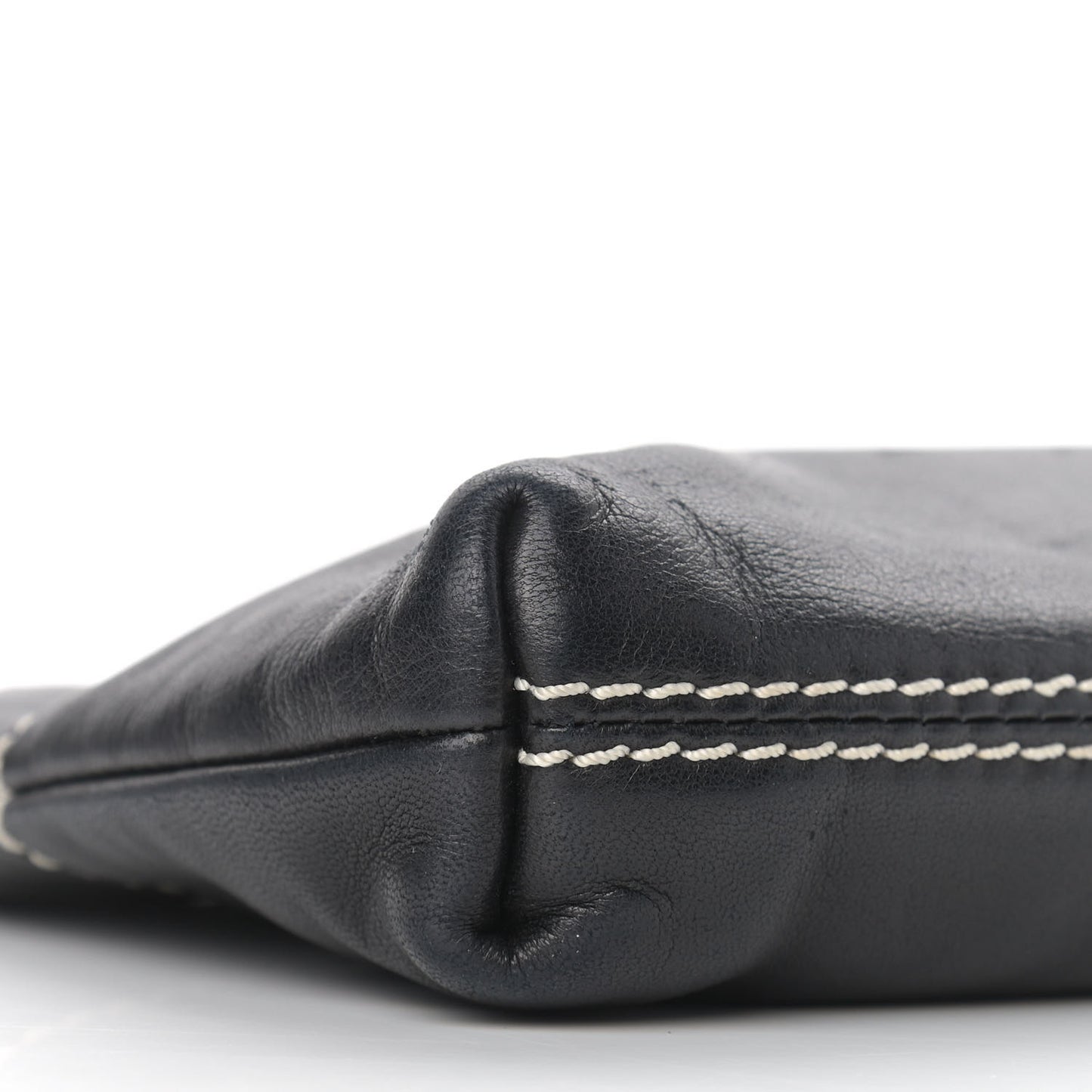Lambskin Lax Pochette Black