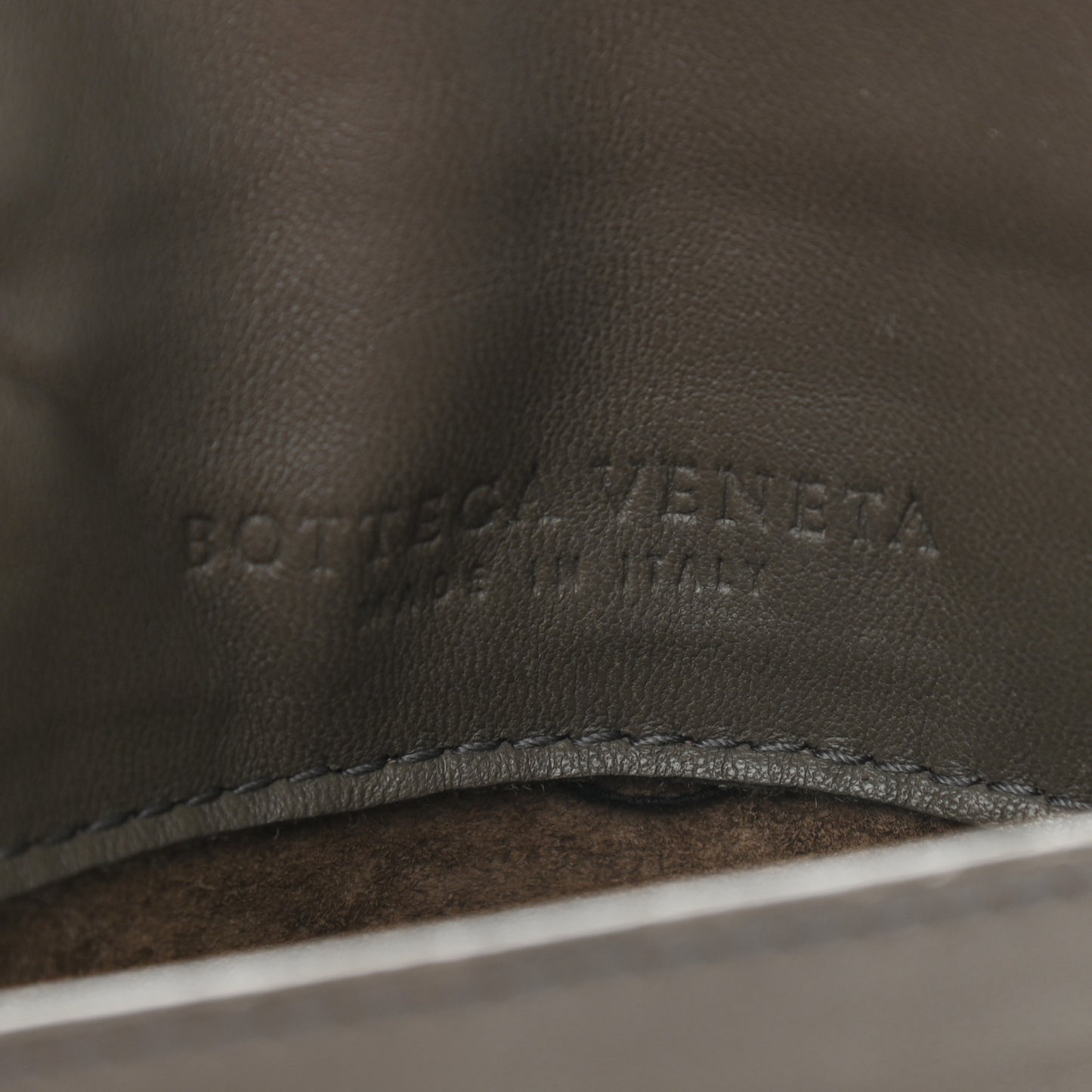 Nappa Intrecciato Mini Chain Messenger Gun Metal