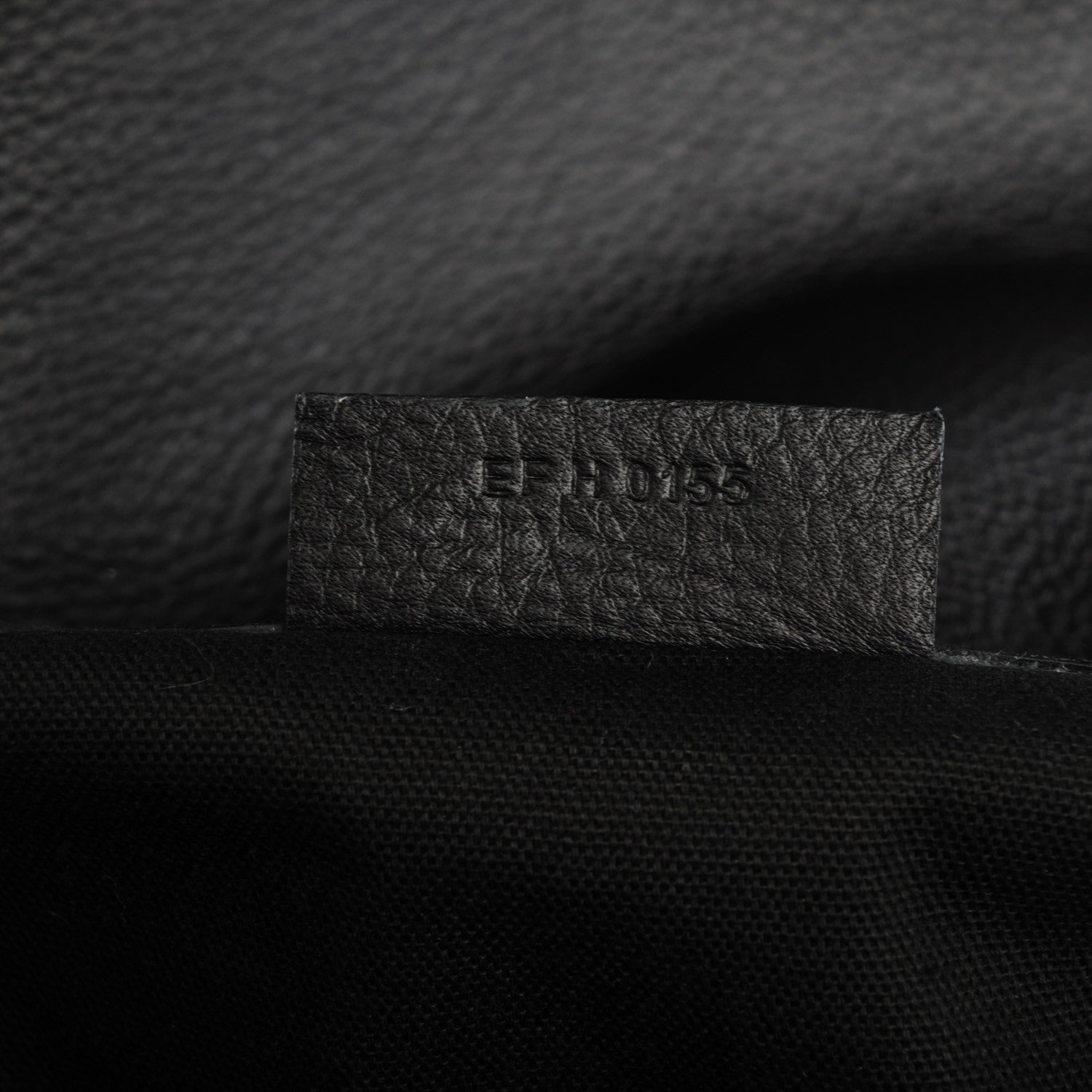 Givenchy Waxy Grained Calfskin Medium Pandora Pure Flap Bag Black 7 of 7