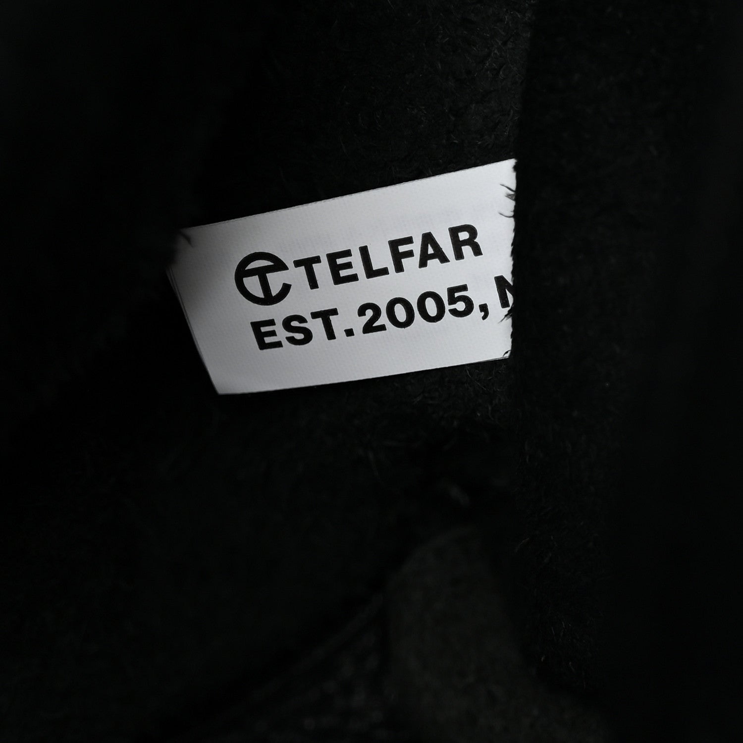 Telfar Pebbled Calfskin Medium Carry Bag Black 7 of 11