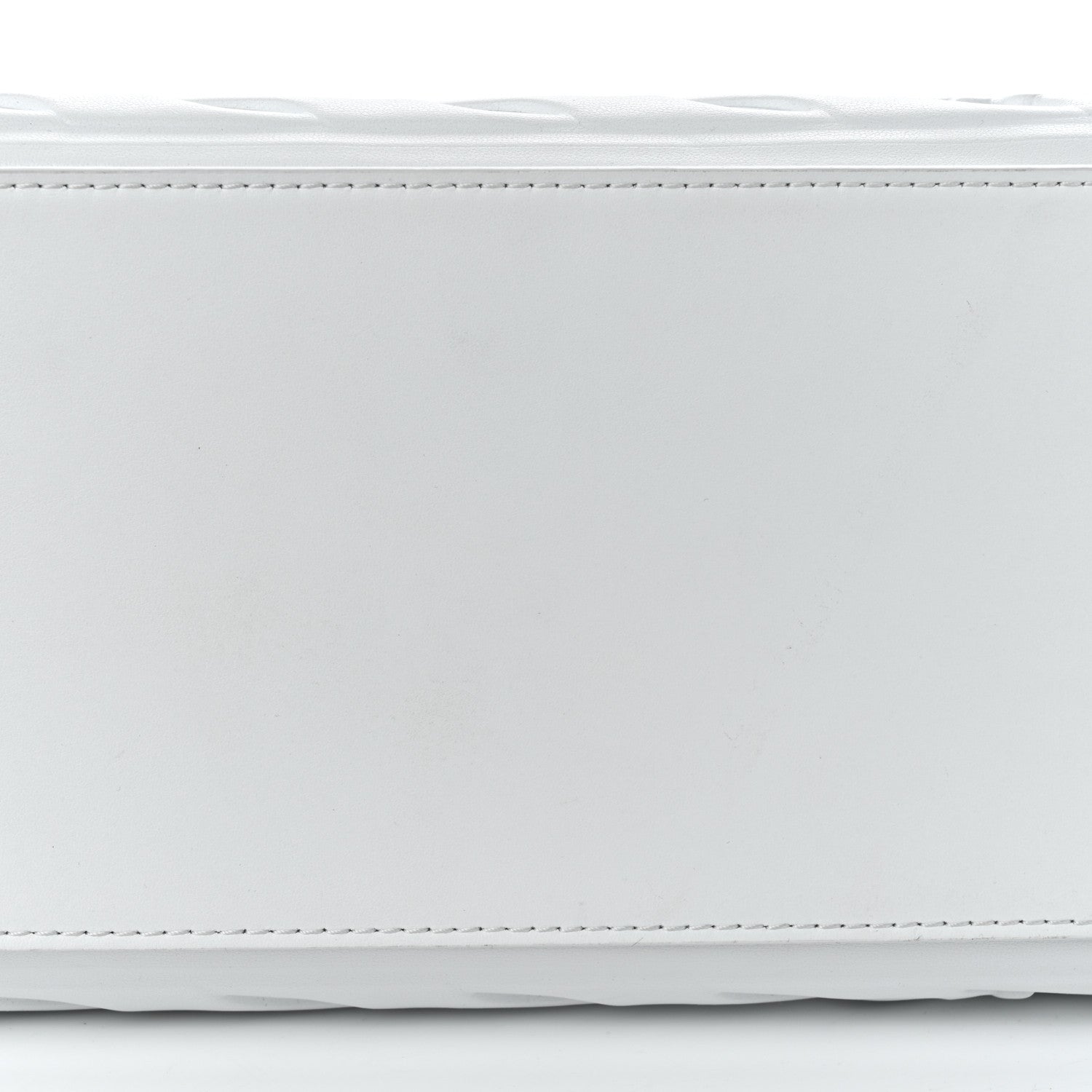 Louis Vuitton Calfskin LV Ornament Sac Plat 24H Optic White 14 of 16