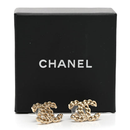 Chanel Metal Chain Link CC Earrings Gold 5 of 5