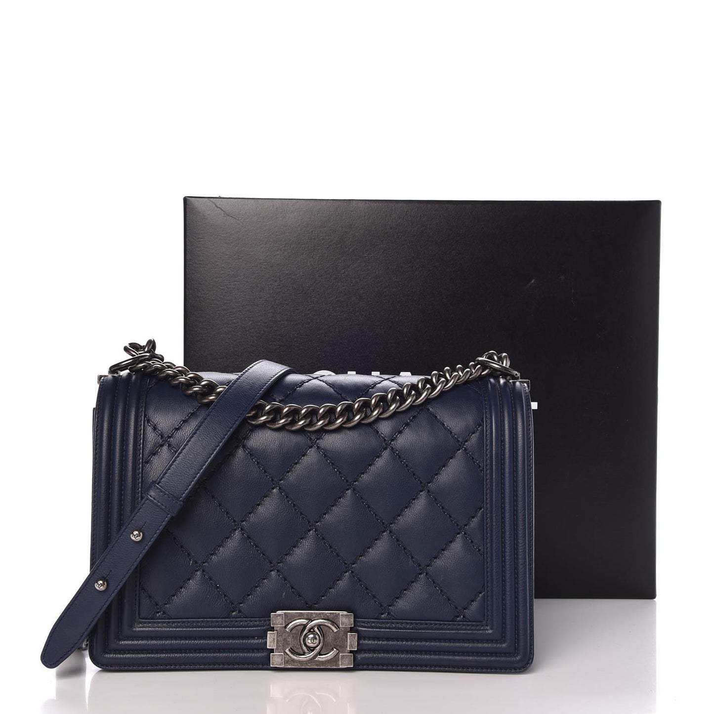 Calfskin Double Stitch New Medium Boy Flap Marine