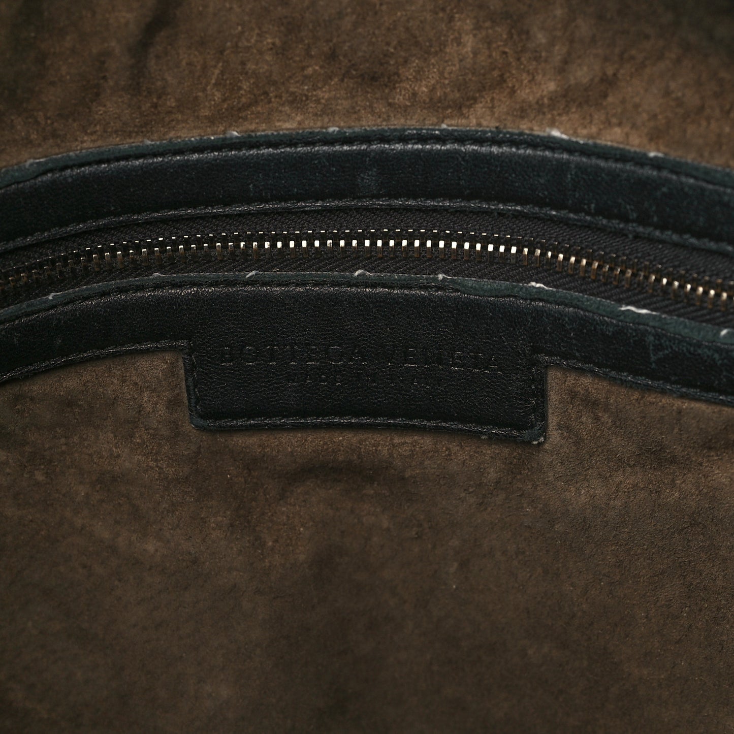 Nappa Intrecciato Large Veneta Hobo Black