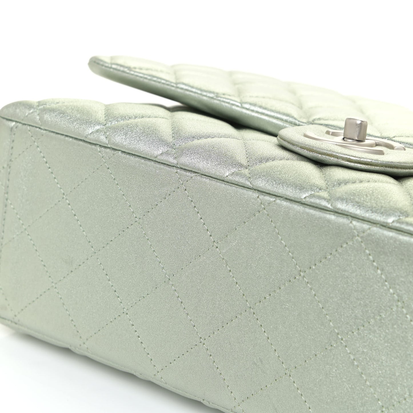 Metallic Lambskin Quilted Maxi Double Flap Green