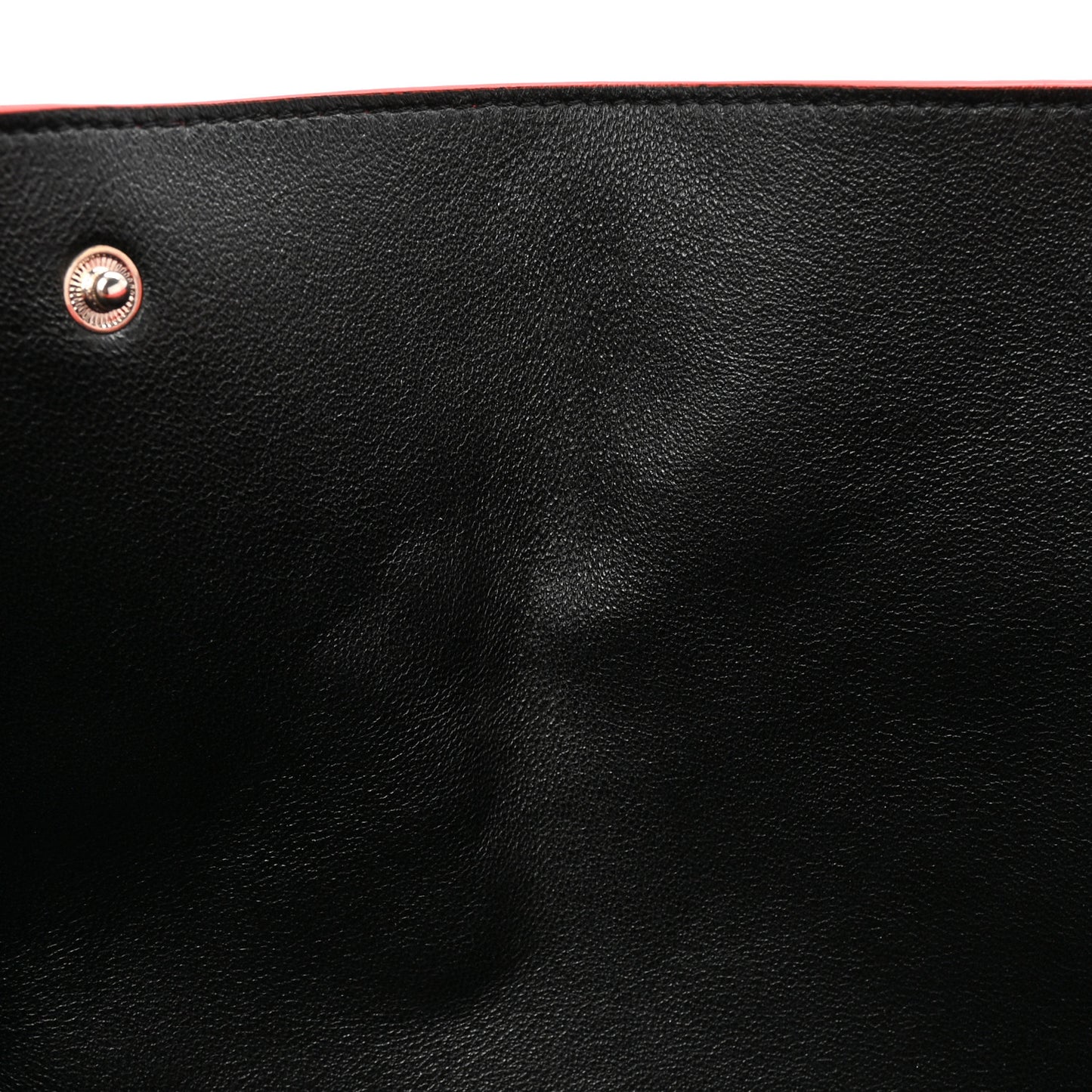 Drummed Calfskin Suede Medium Trapeze Vermillion