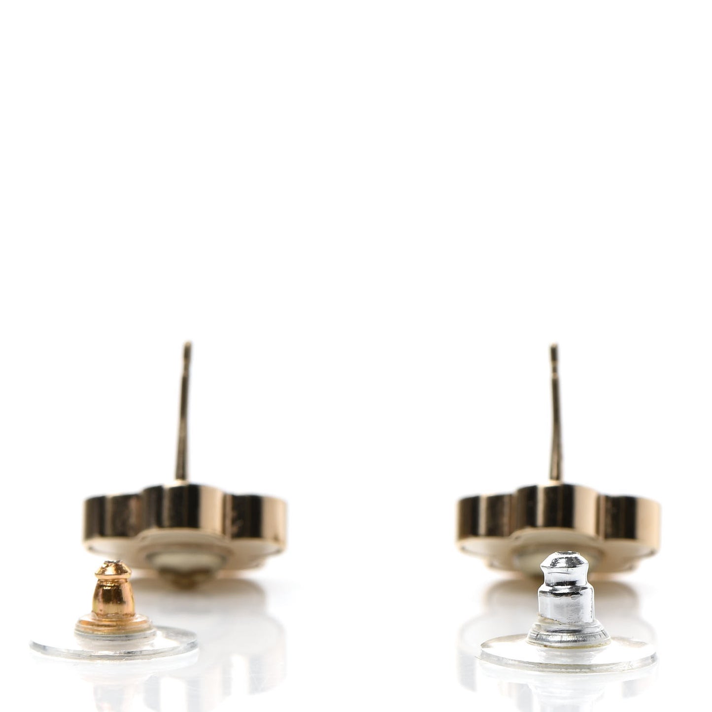 Pearl CC Camellia Earrings Gold