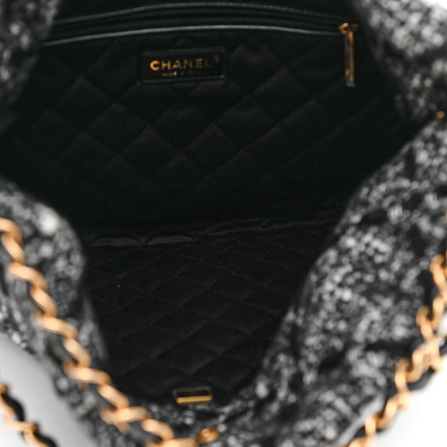 Tweed Quilted Chanel 22 Black Ecru