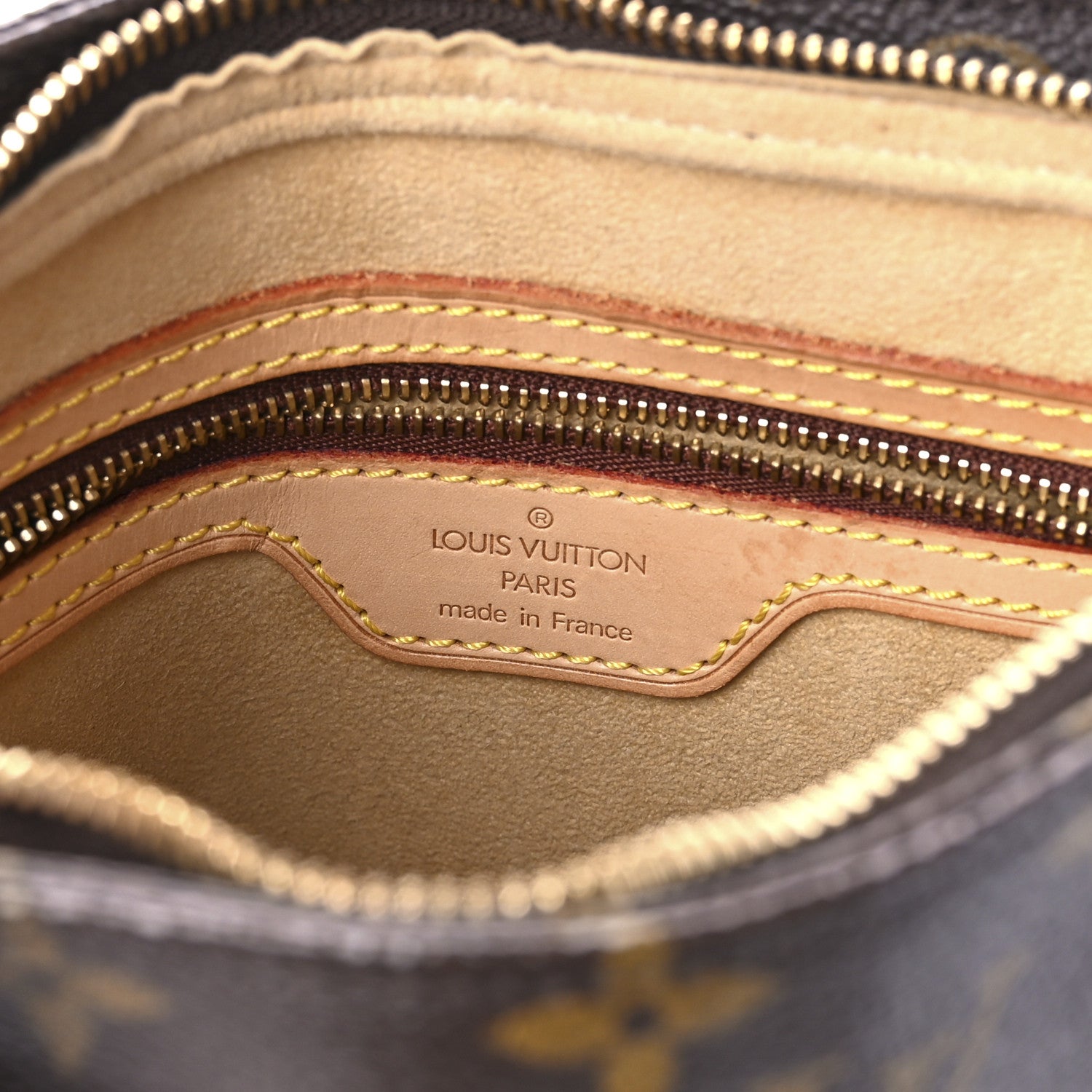 Louis Vuitton Monogram Looping MM 6 of 9
