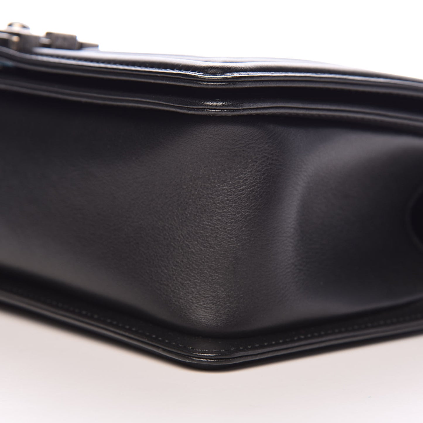 Calfskin Chevron Medium Boy Flap Black