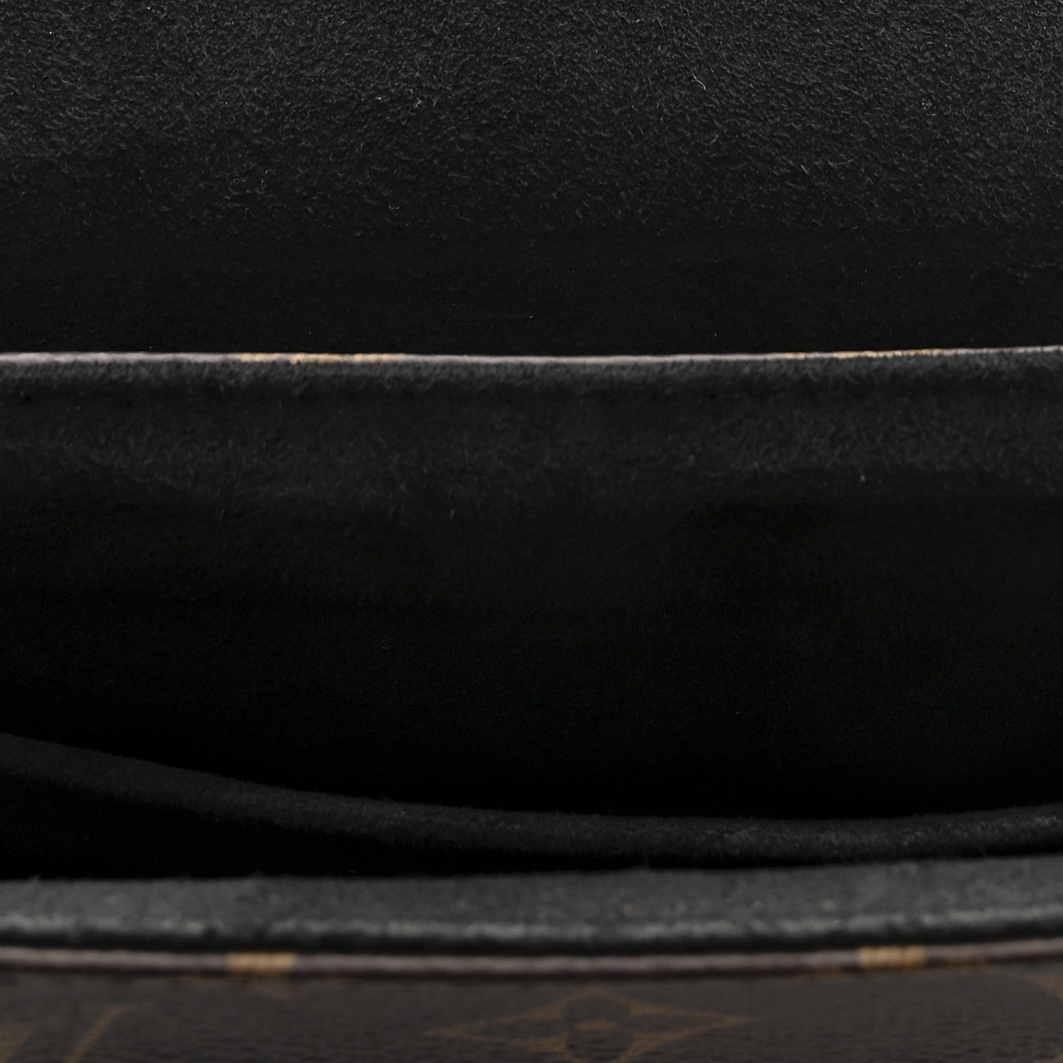 Louis Vuitton Monogram Locky BB Black 7 of 10
