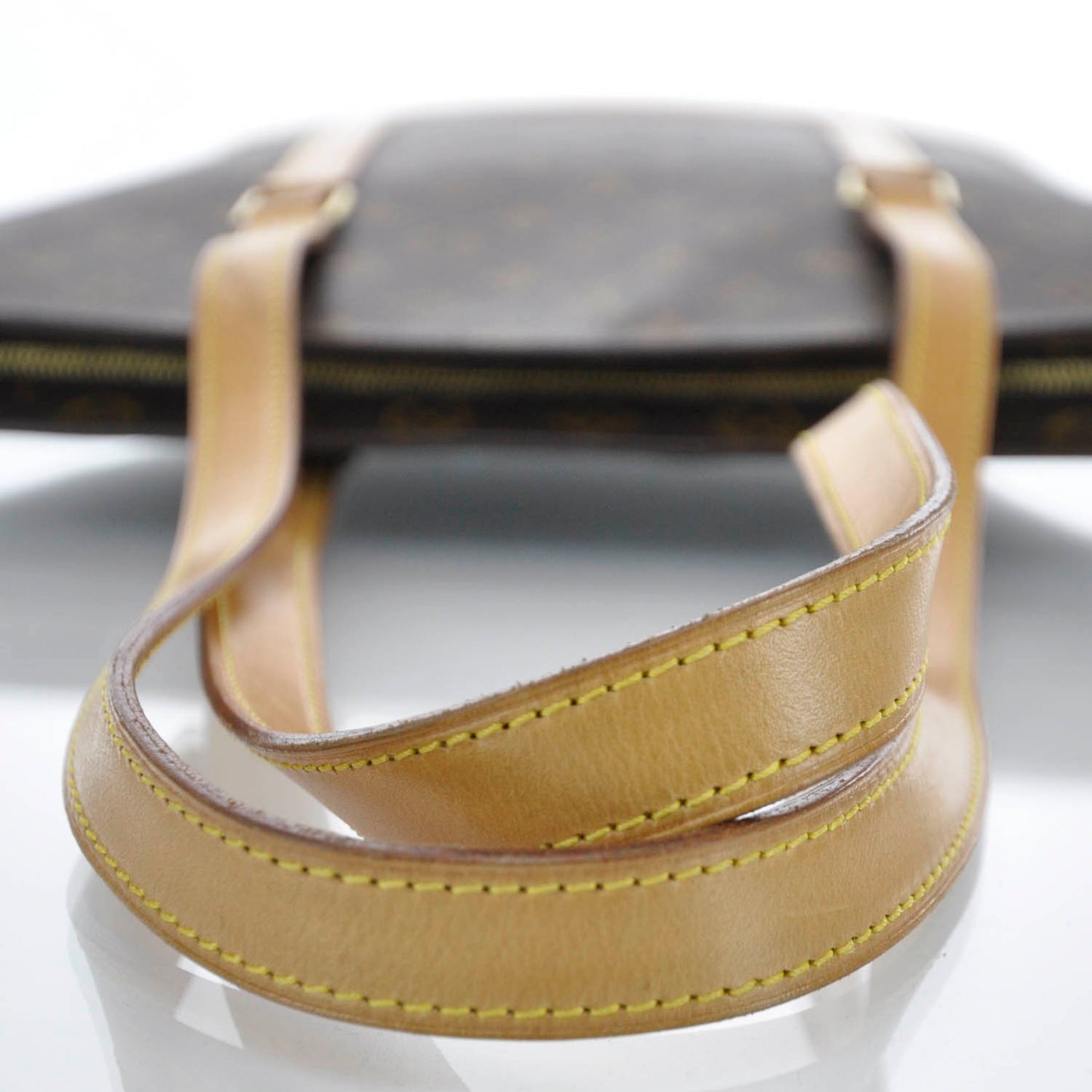 Monogram Babylone