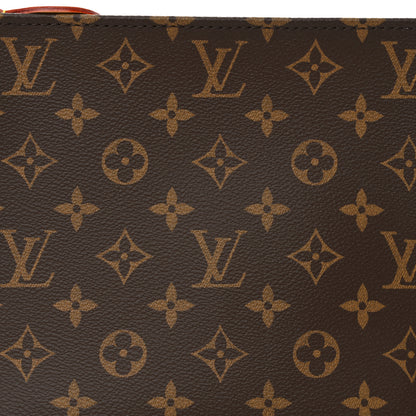 Louis Vuitton Monogram Toiletry Pouch On Chain 7 of 9