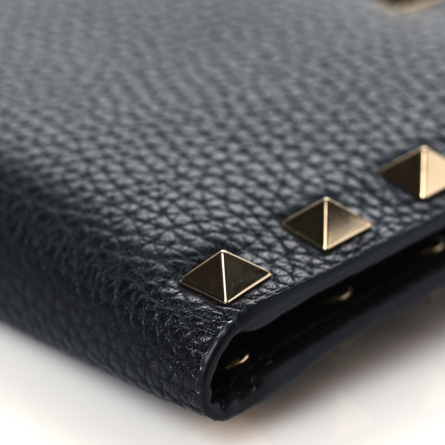 Valentino Garavani Grainy Calfskin Rockstud Coin Purse Card Holder Black 9 of 9
