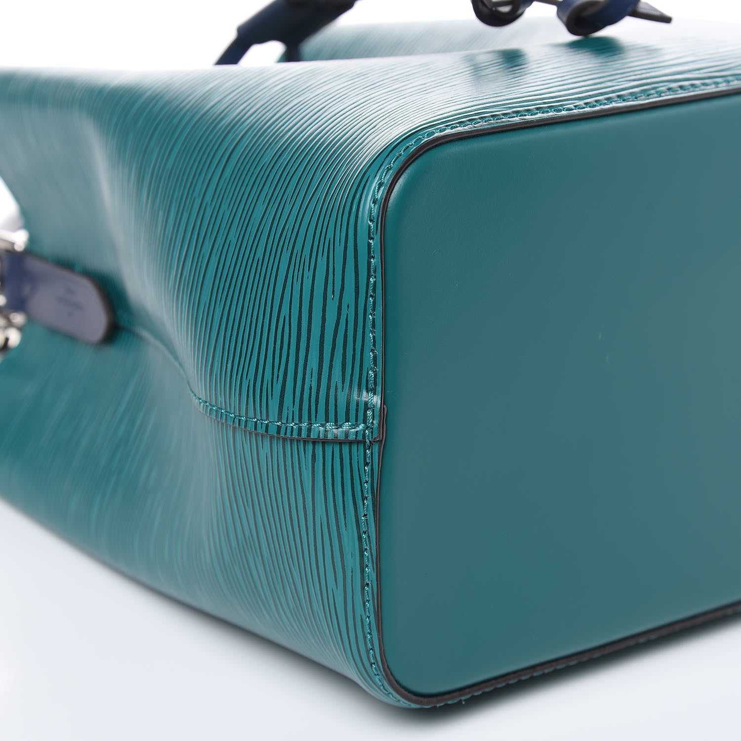 Louis Vuitton Epi Neonoe BB Emerald Green Indigo 5 of 11