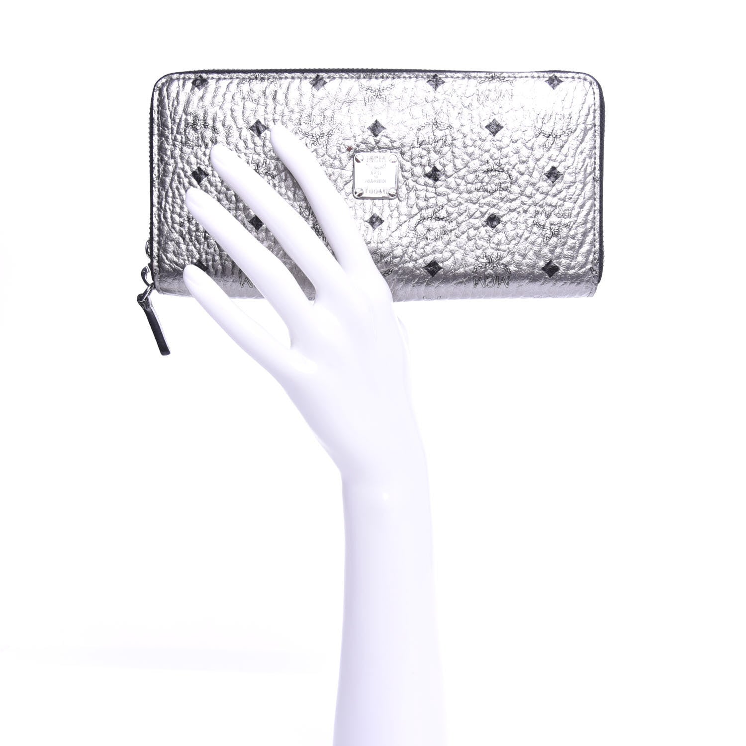 MCM Visetos Large Zip Around Wallet Silver 2 of 7