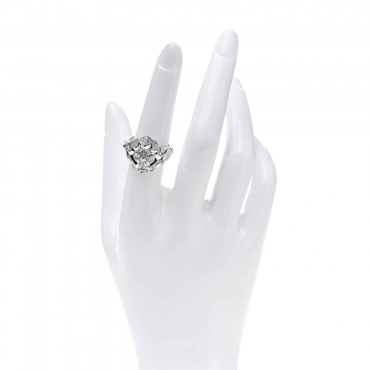 18K White Gold Diamond Sous Le Signe Du Lion Ring 54 7