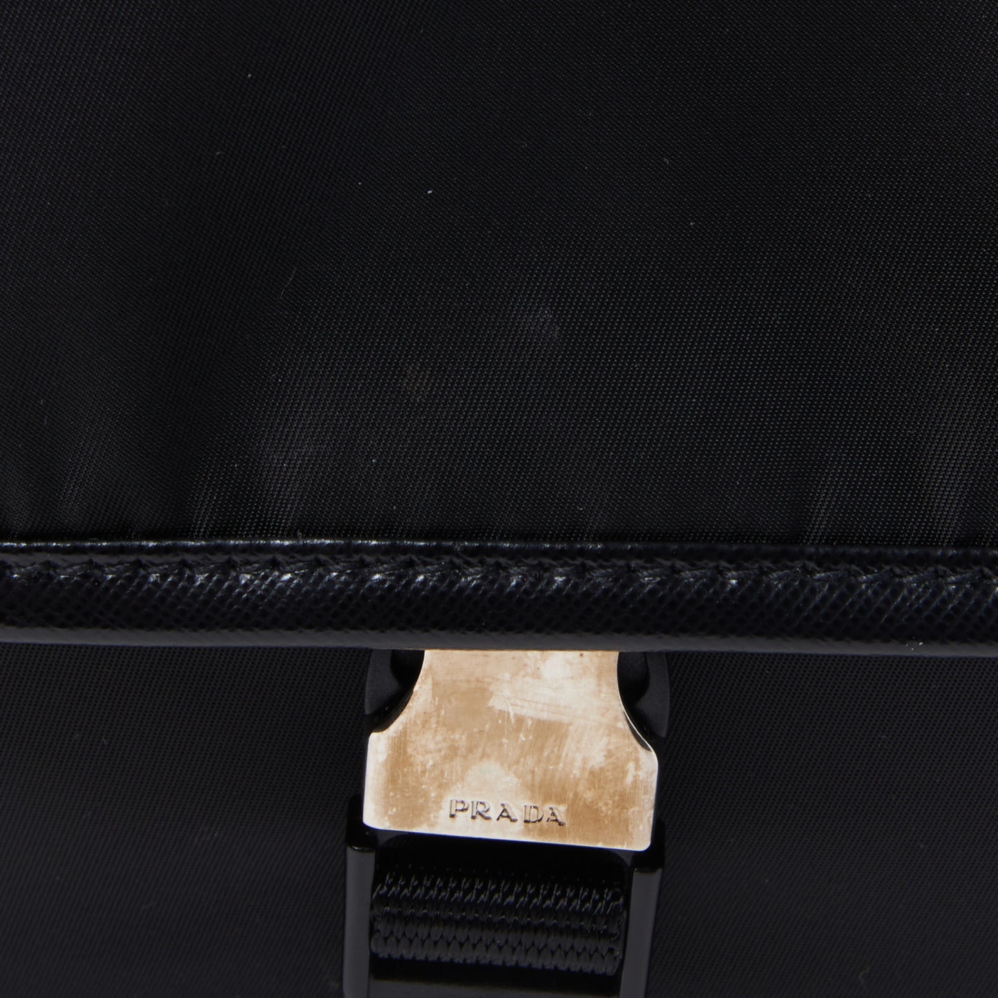 Tessuto Nylon Saffiano Messenger Bag Black