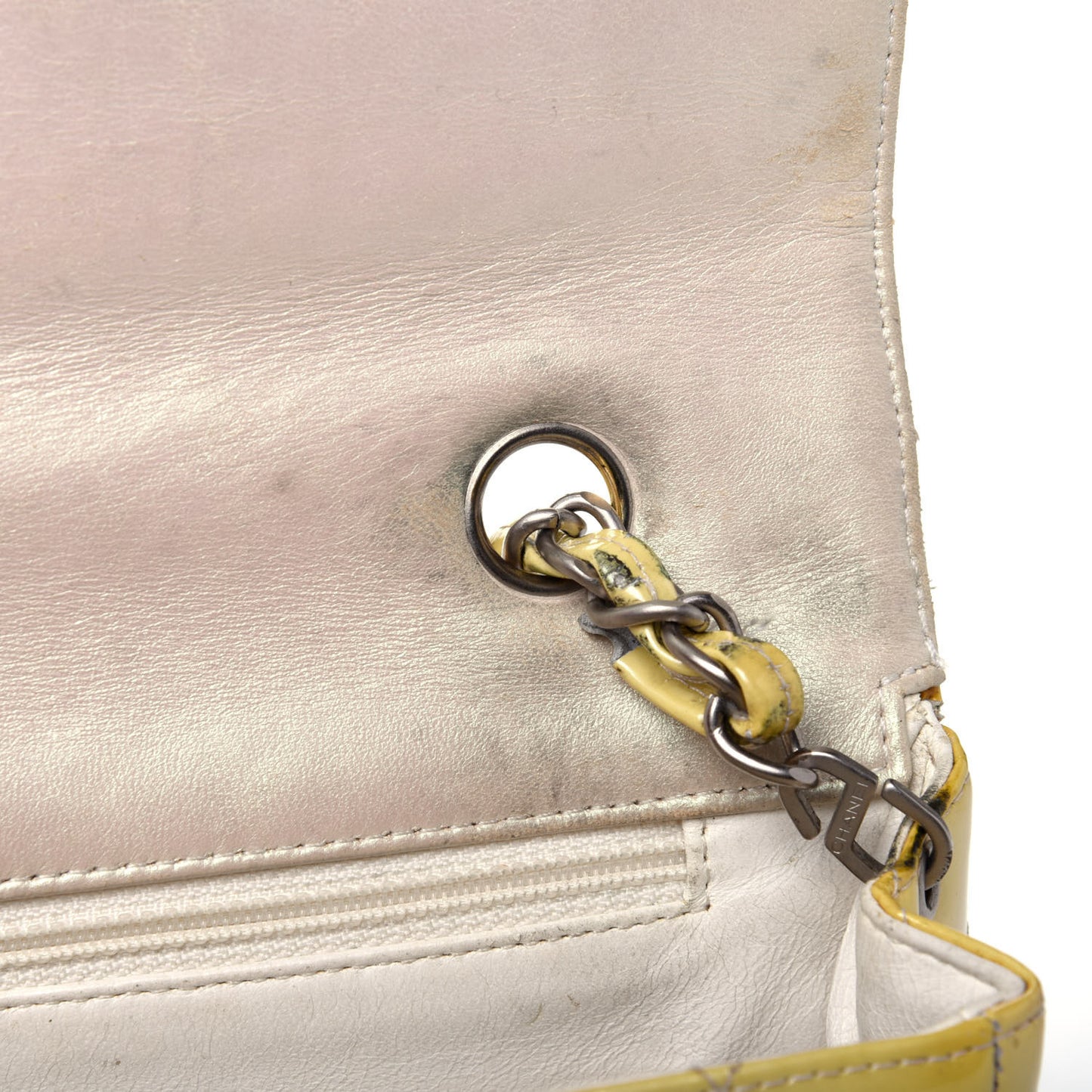 Patent Quilted Medium Single Flap Yellow