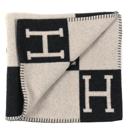 Hermes Wool Cashmere Avalon Blanket Ecru Gris Fonce 2 of 3