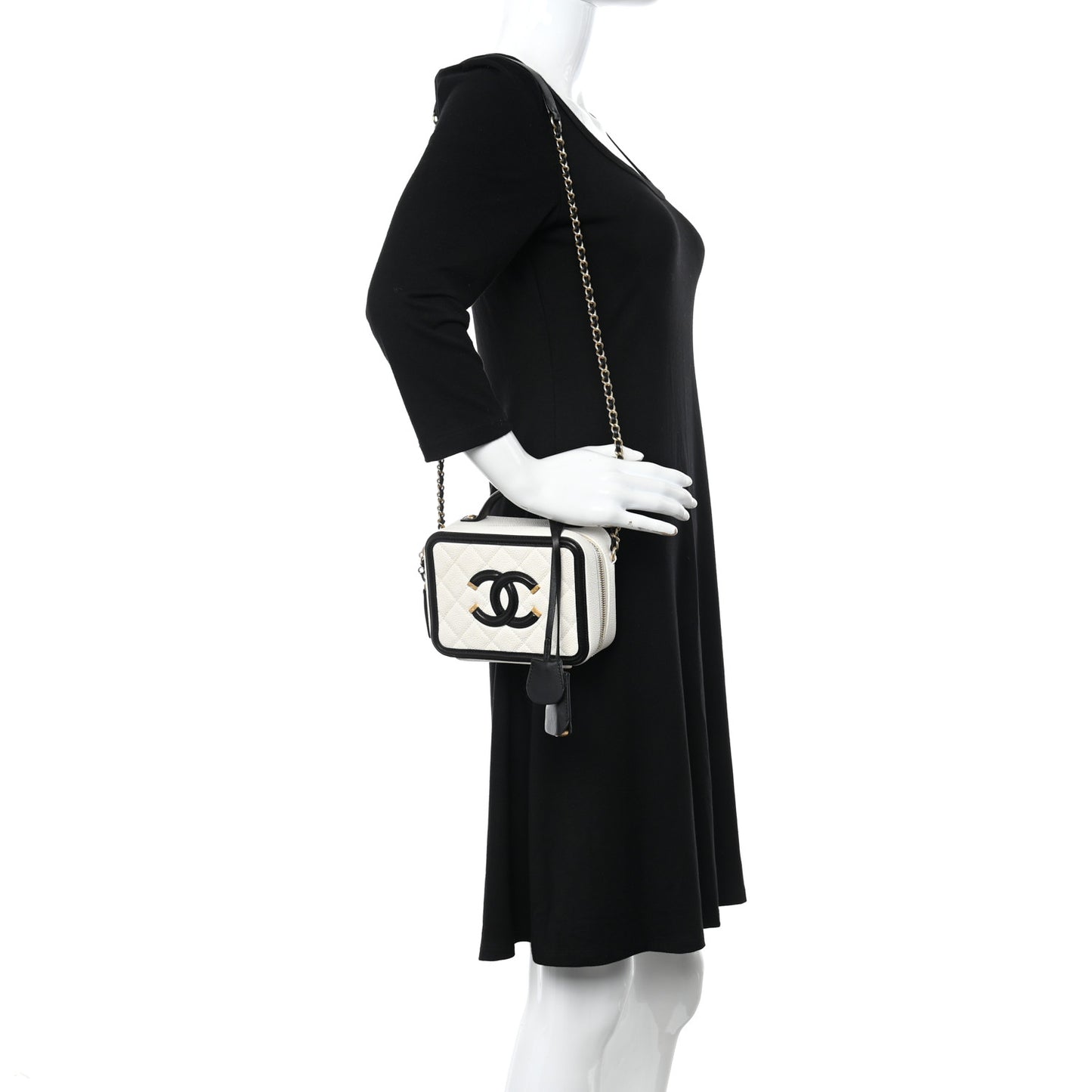 Caviar Quilted Small CC Filigree Vanity Case White Black