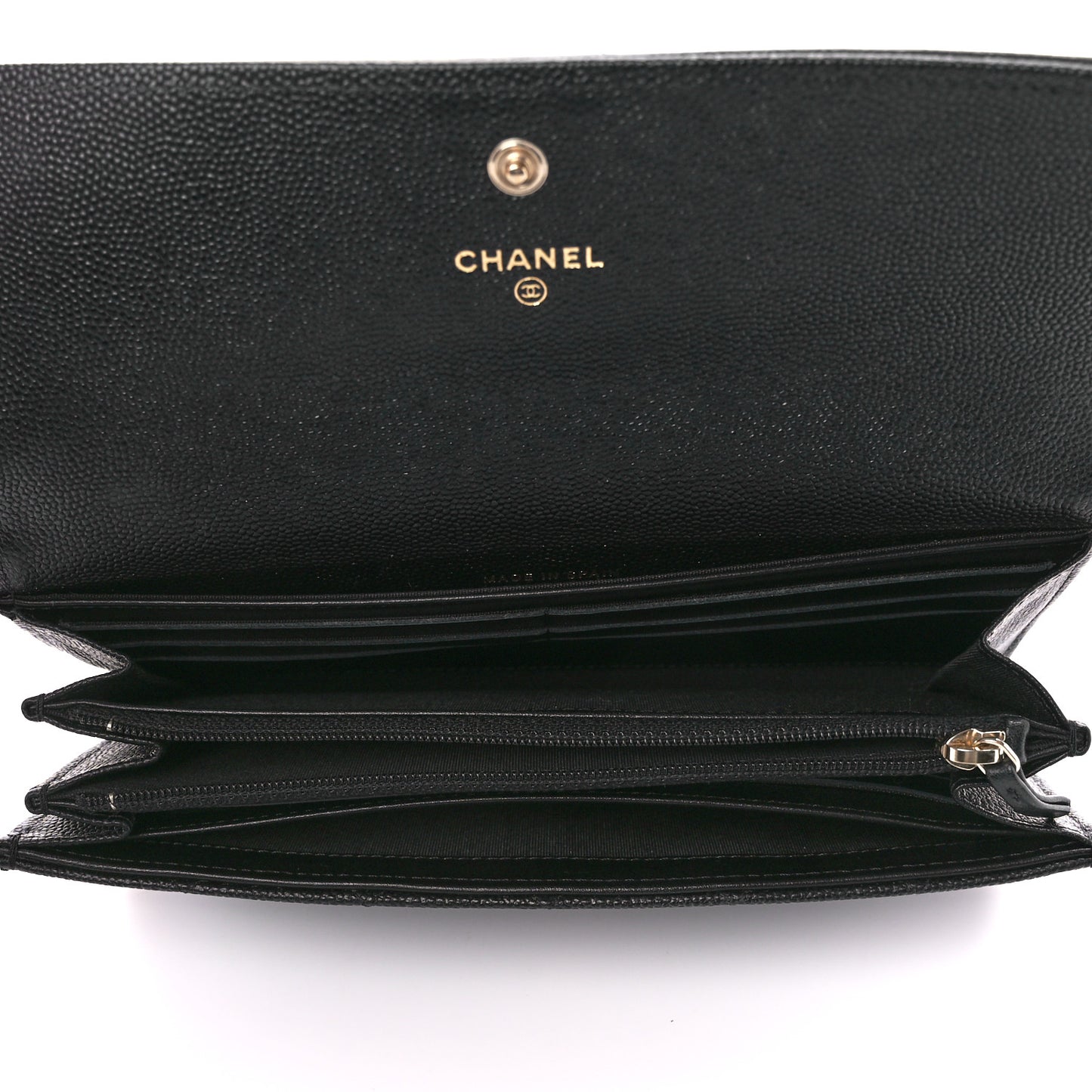 Caviar Quilted Large Boy Gusset Flap Wallet Black