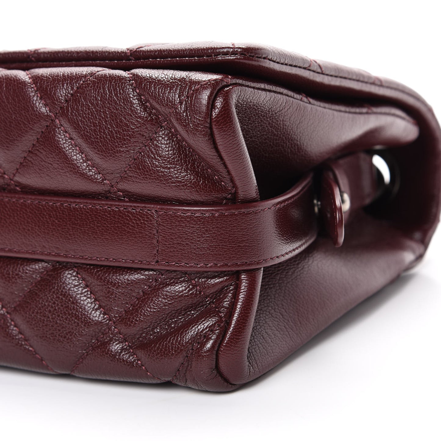 Goatskin Quilted Medium City Rock Flap Burgundy