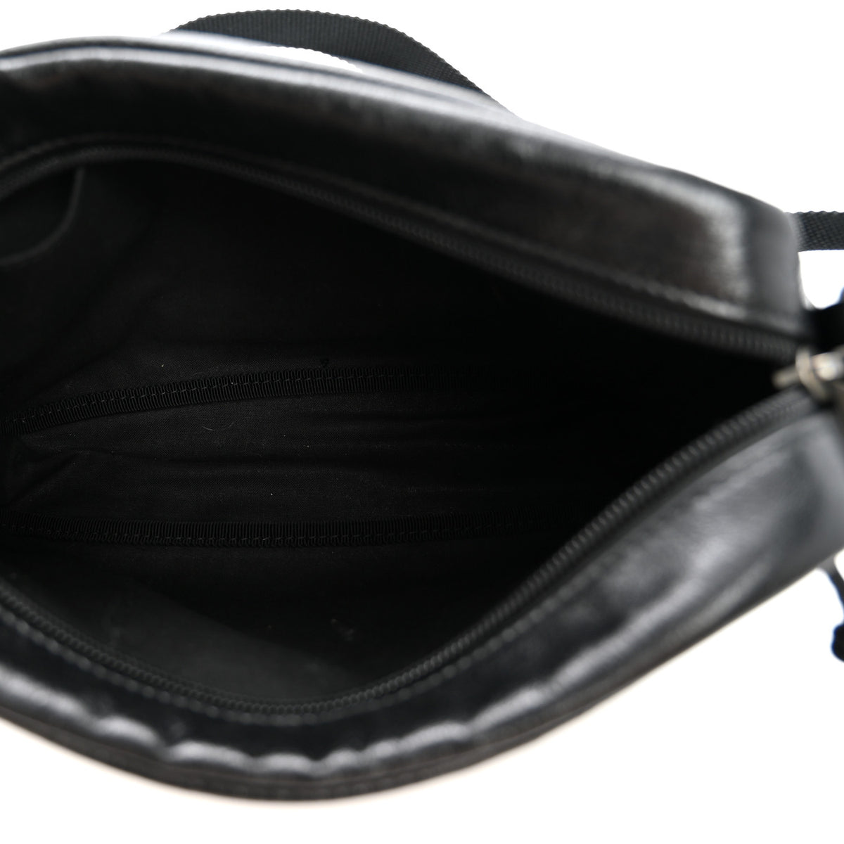 Calfskin Explorer Shoulder Bag Black