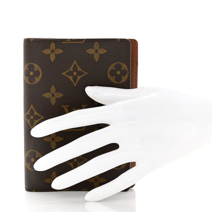 Louis Vuitton Monogram Small Ring Agenda Cover 2 of 8