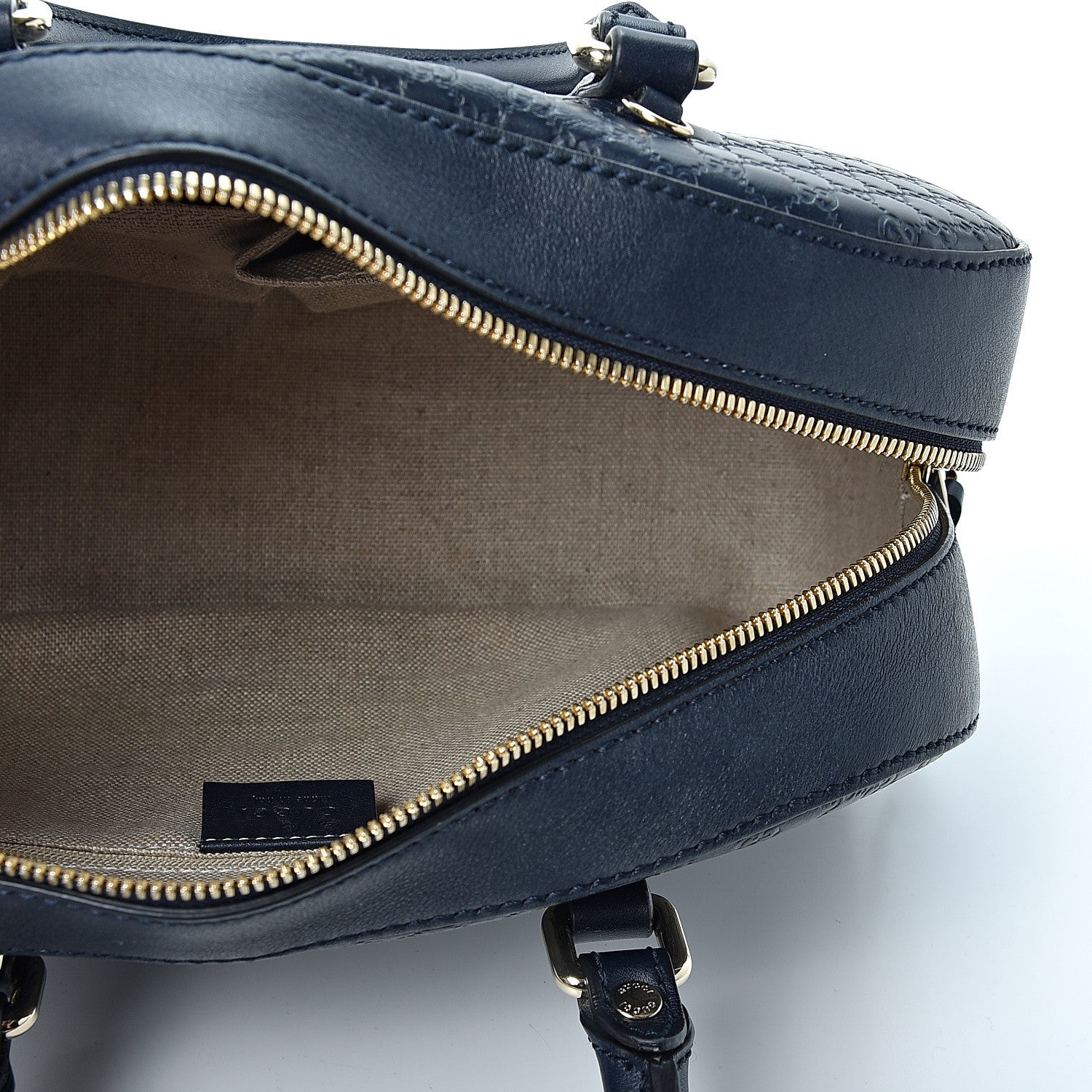 Gucci Microguccissima Medium Crossbody Bag Blue 4 of 9