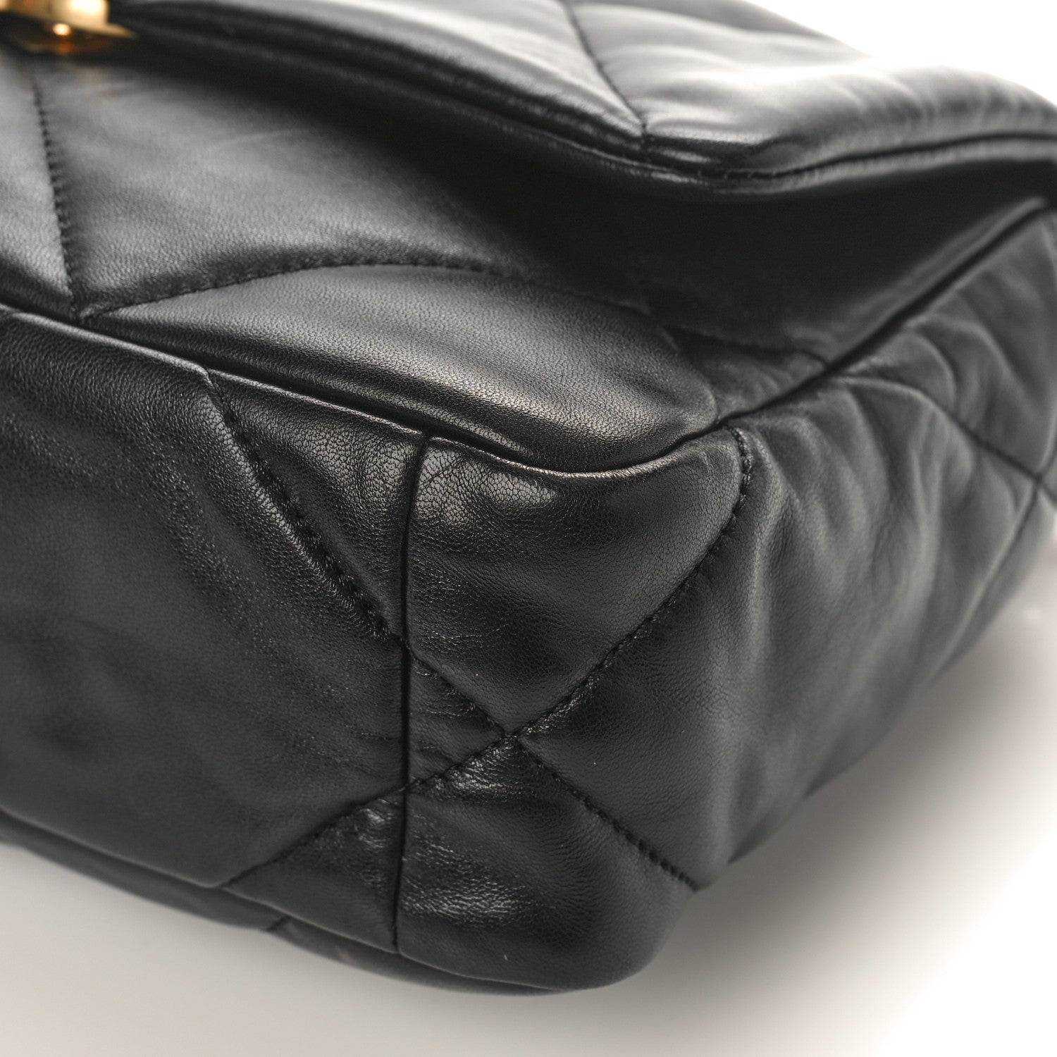 Chanel Lambskin Quilted Medium Chanel 19 Flap Black 9 of 10