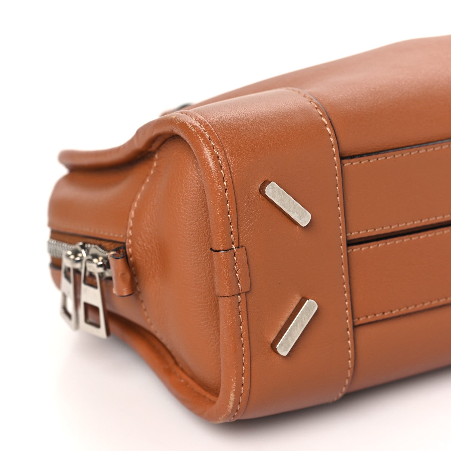 Loewe Calfskin Amazona 23 Tan 8 of 9