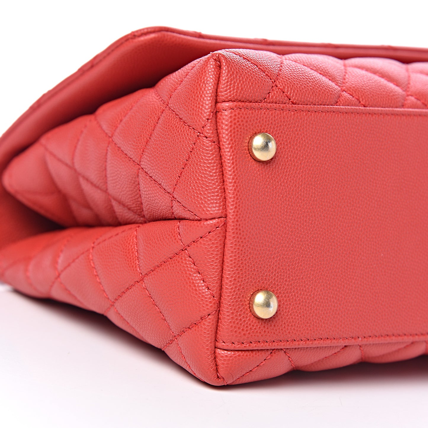 Caviar Quilted Small Coco Handle Flap Red