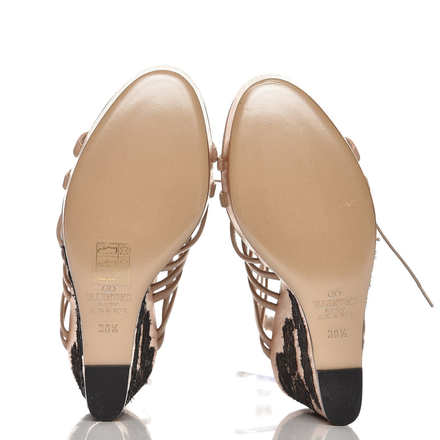 Calfskin Lace Applique Wood Wedge Sandals 38.5 Poudre