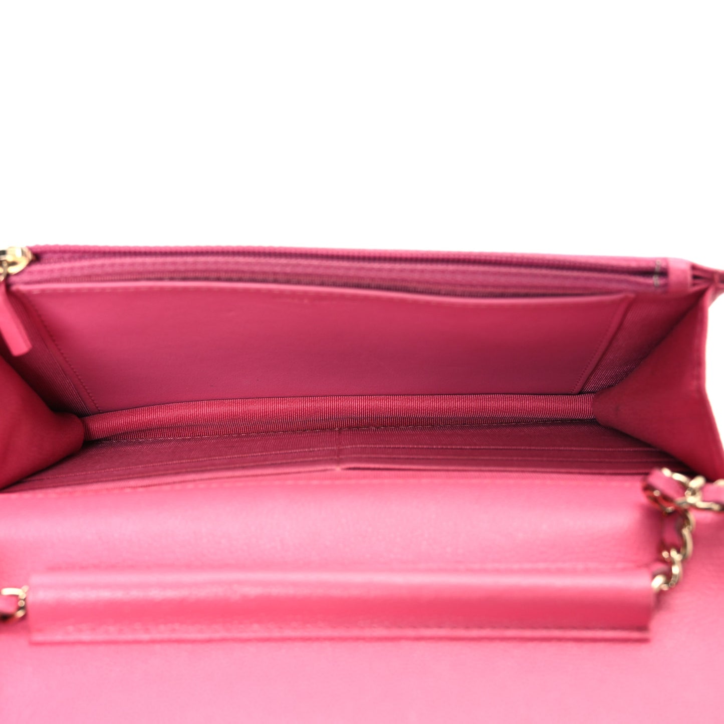 Caviar Quilted Wallet on Chain WOC Pink