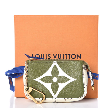 Louis Vuitton Monogram Giant Micro Pochette Accessories Kaki White 8 of 8