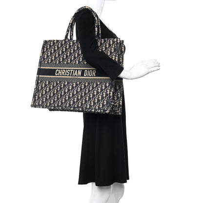 Christian Dior Oblique Large Book Tote Blue Multicolor 3 of 10