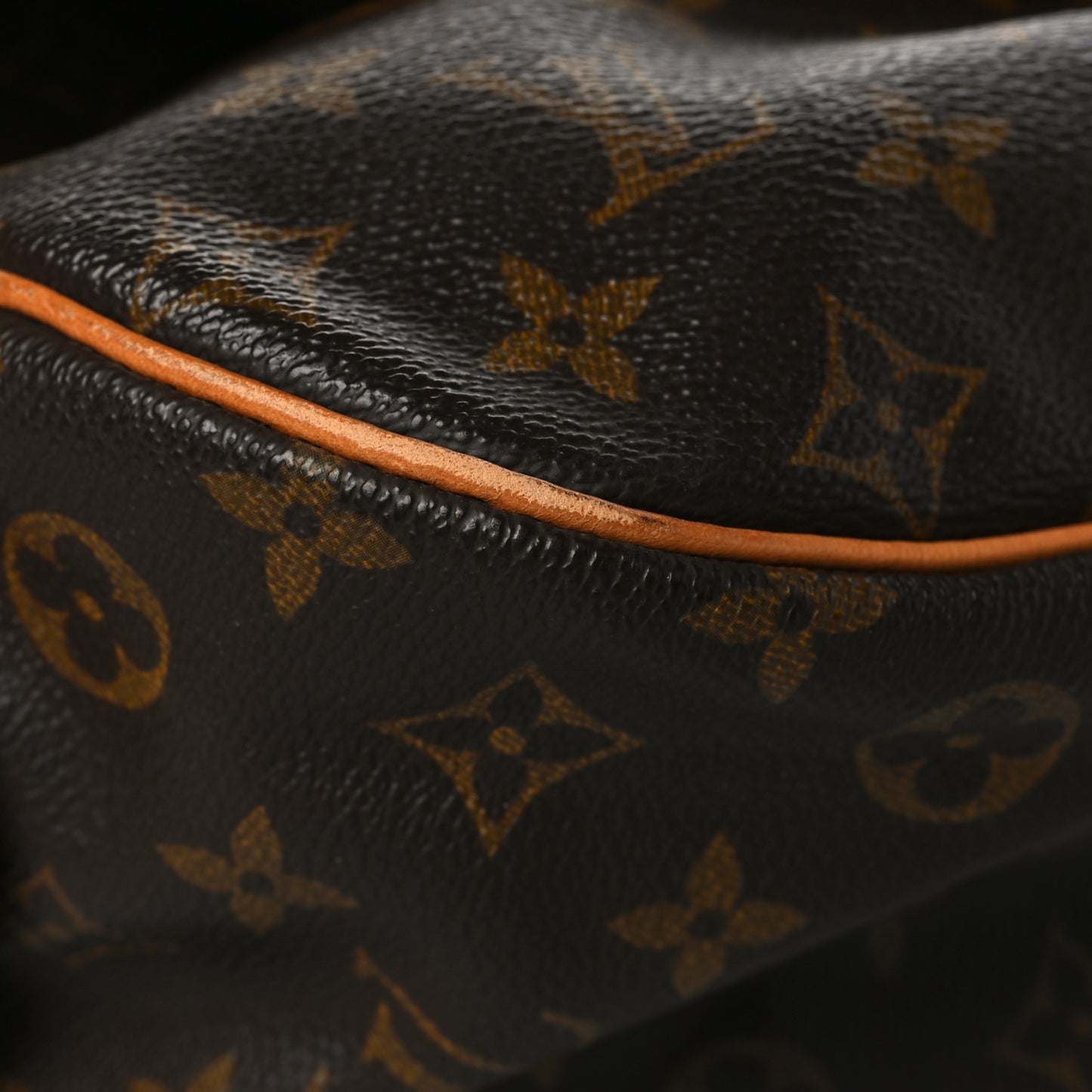 Monogram Saumur 35