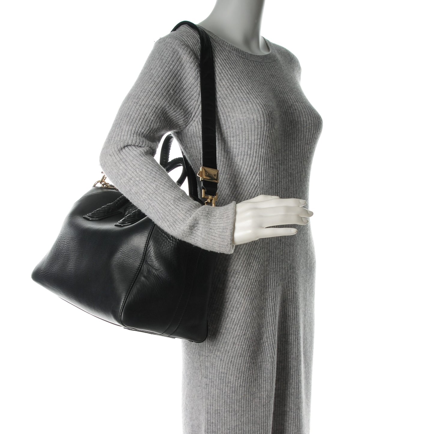 Smooth Calfskin Woven Medium Antigona Black