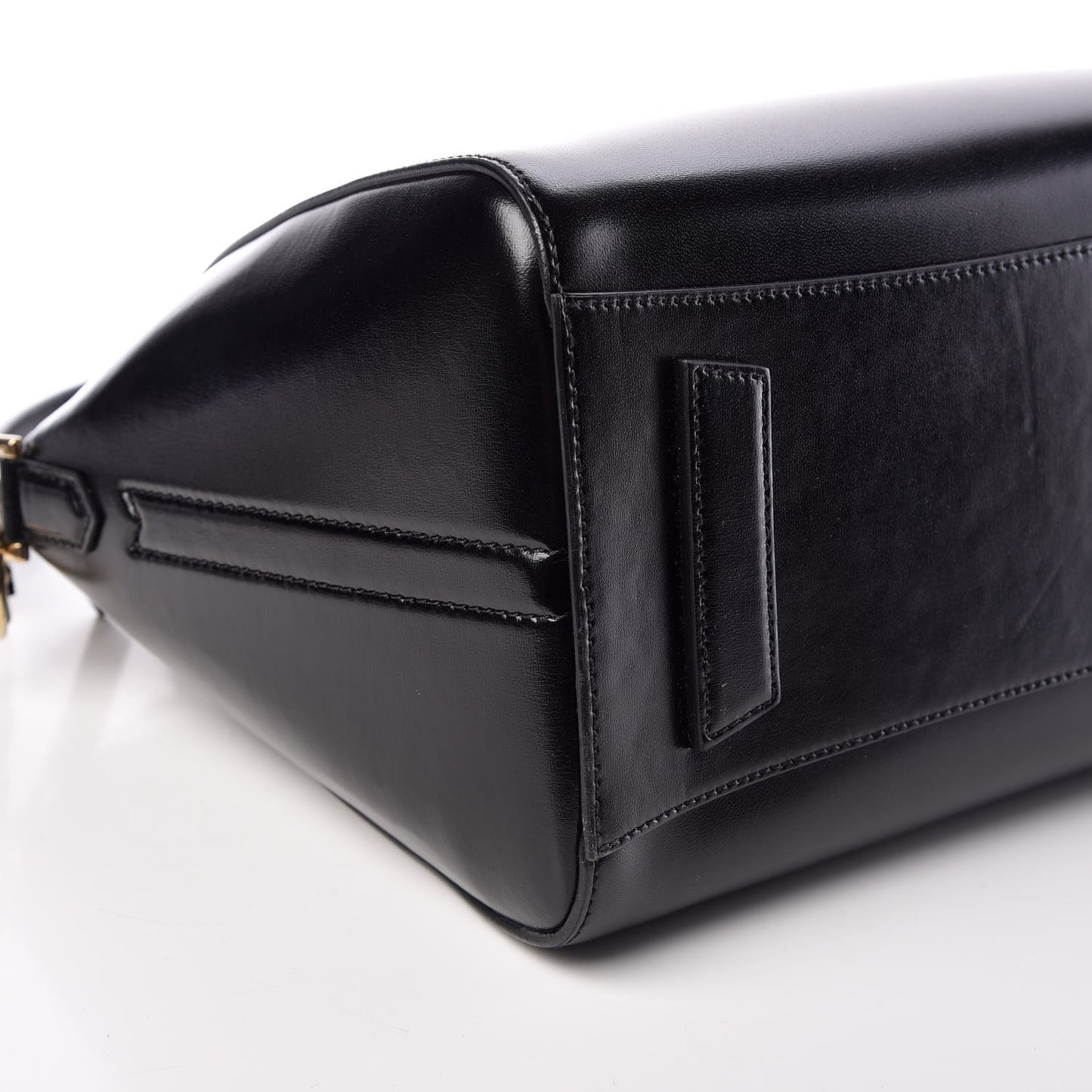 Shiny Lord Calfskin Small Antigona Black