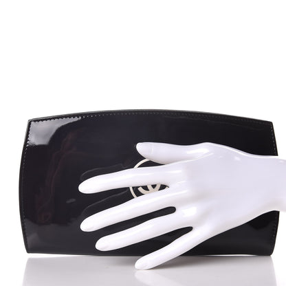Chanel Patent Large CC Compact Zip Gusset Wallet Black 2 of 9