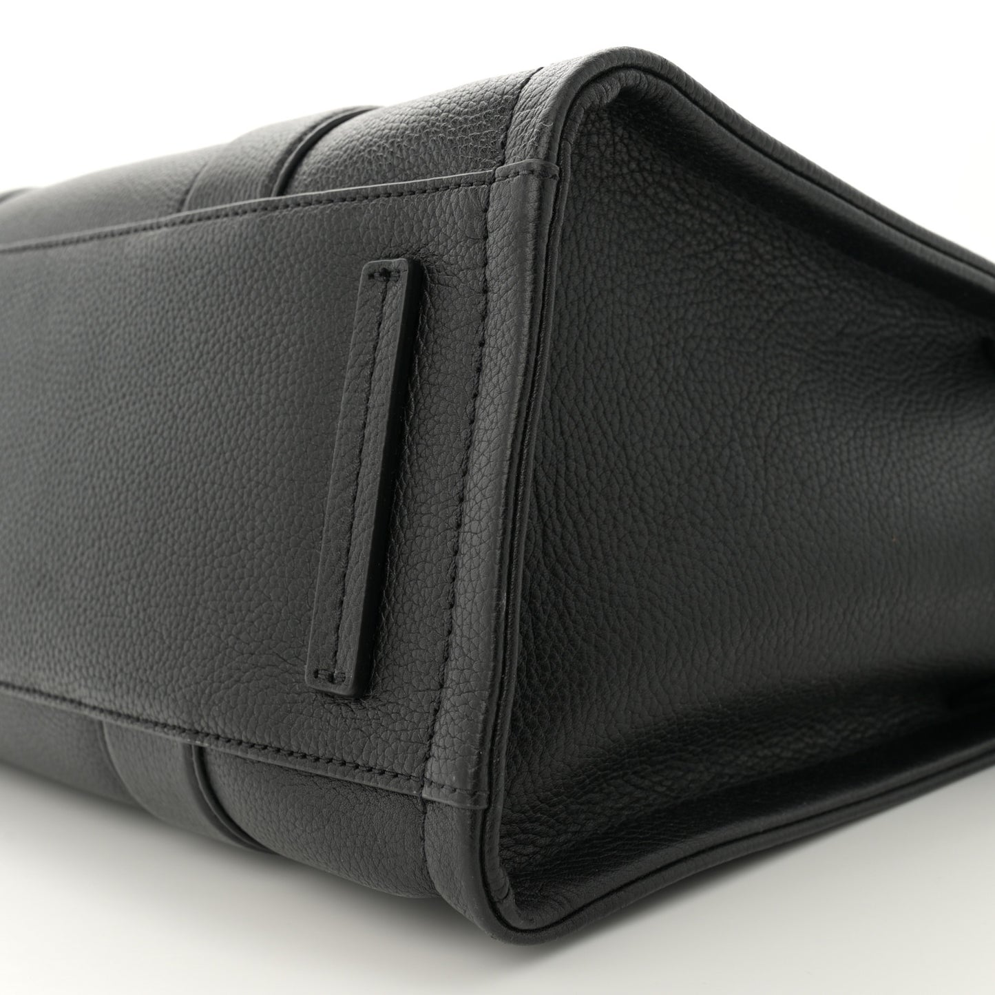 Grained Calfskin Large The Tote Bag Black