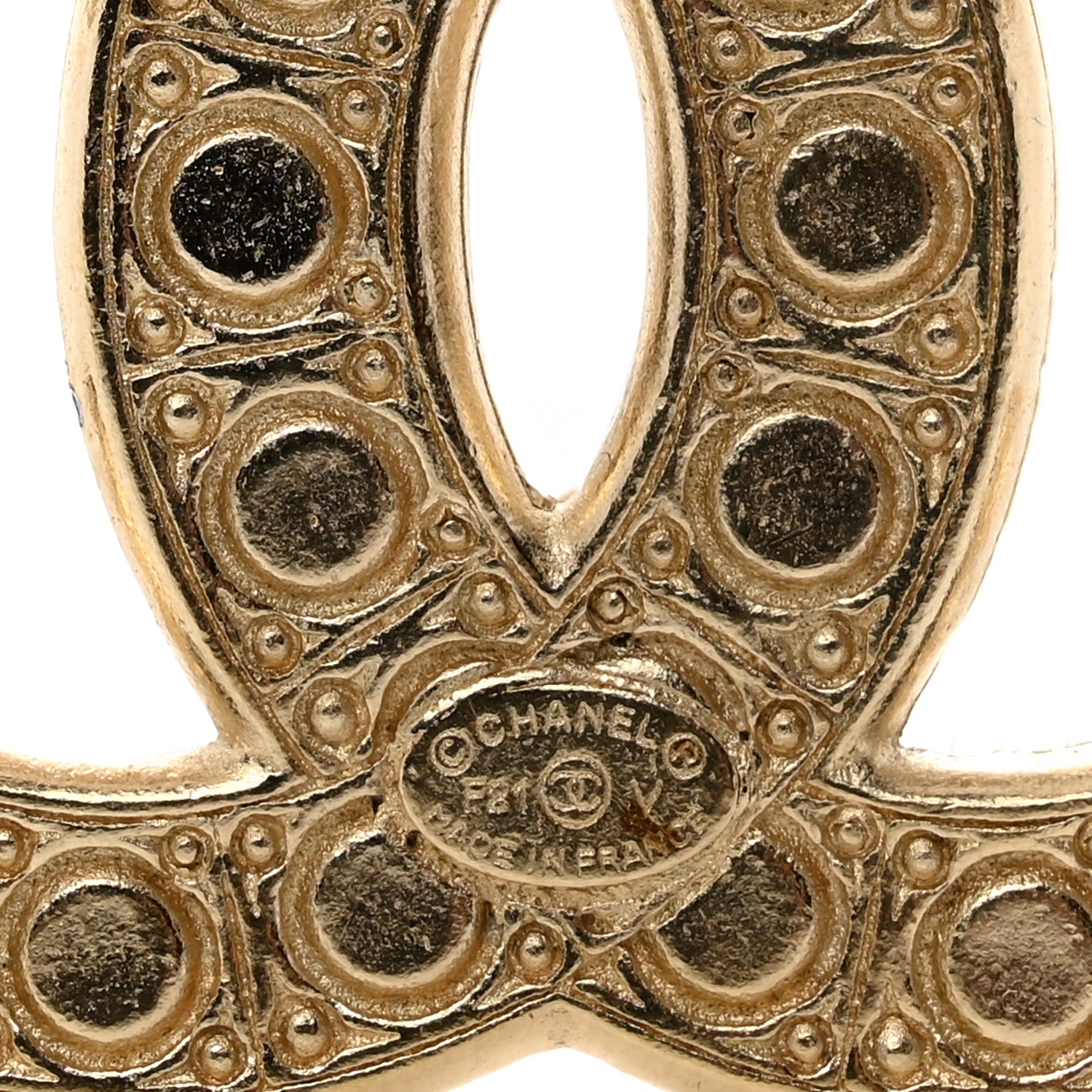 Chanel Pearl CC Brooch Gold 4 of 4
