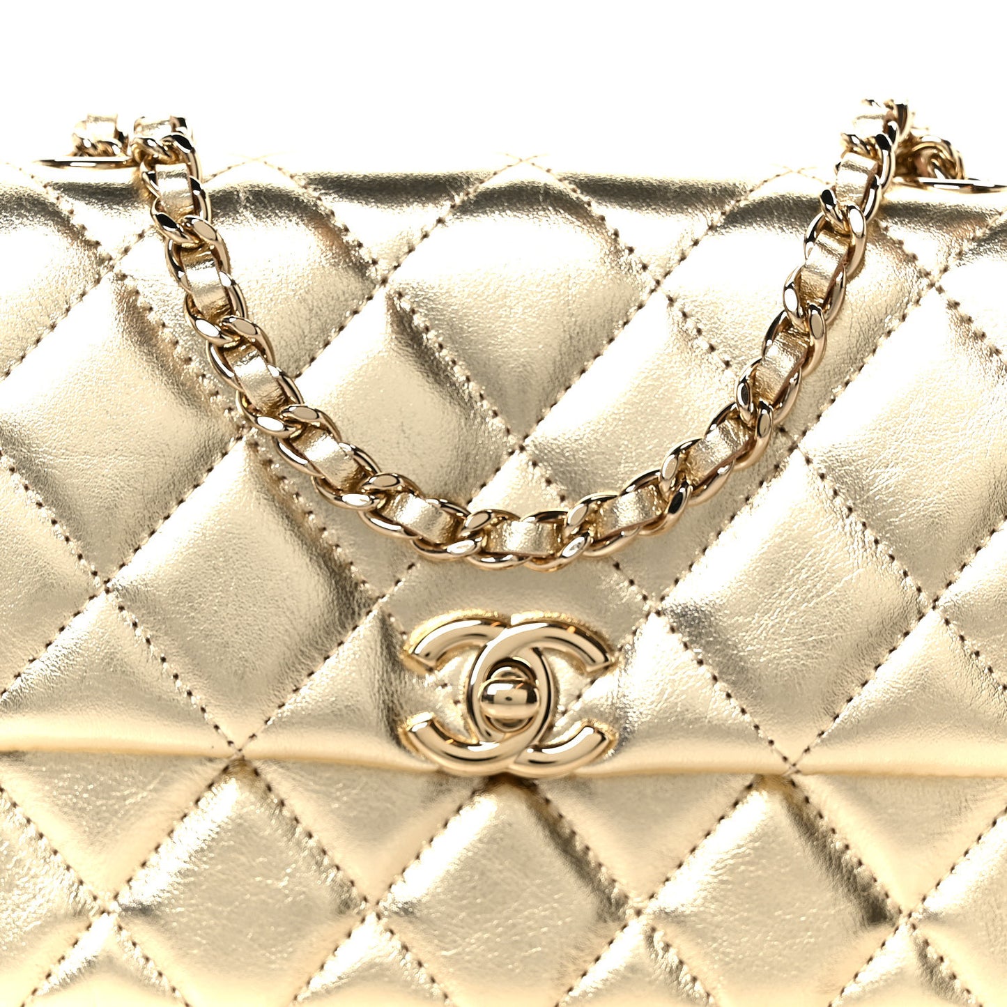 Metallic Lambskin Quilted Mini Chain Flap Gold