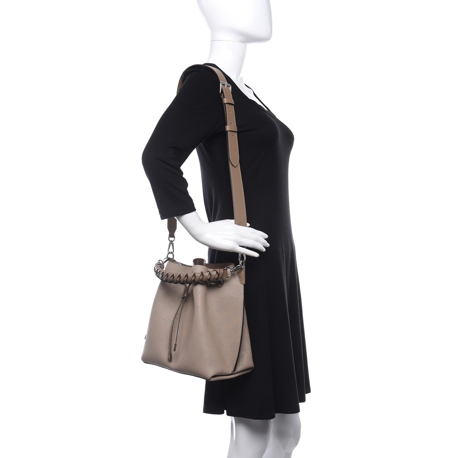 Louis Vuitton Mahina Muria Galet 3 of 11