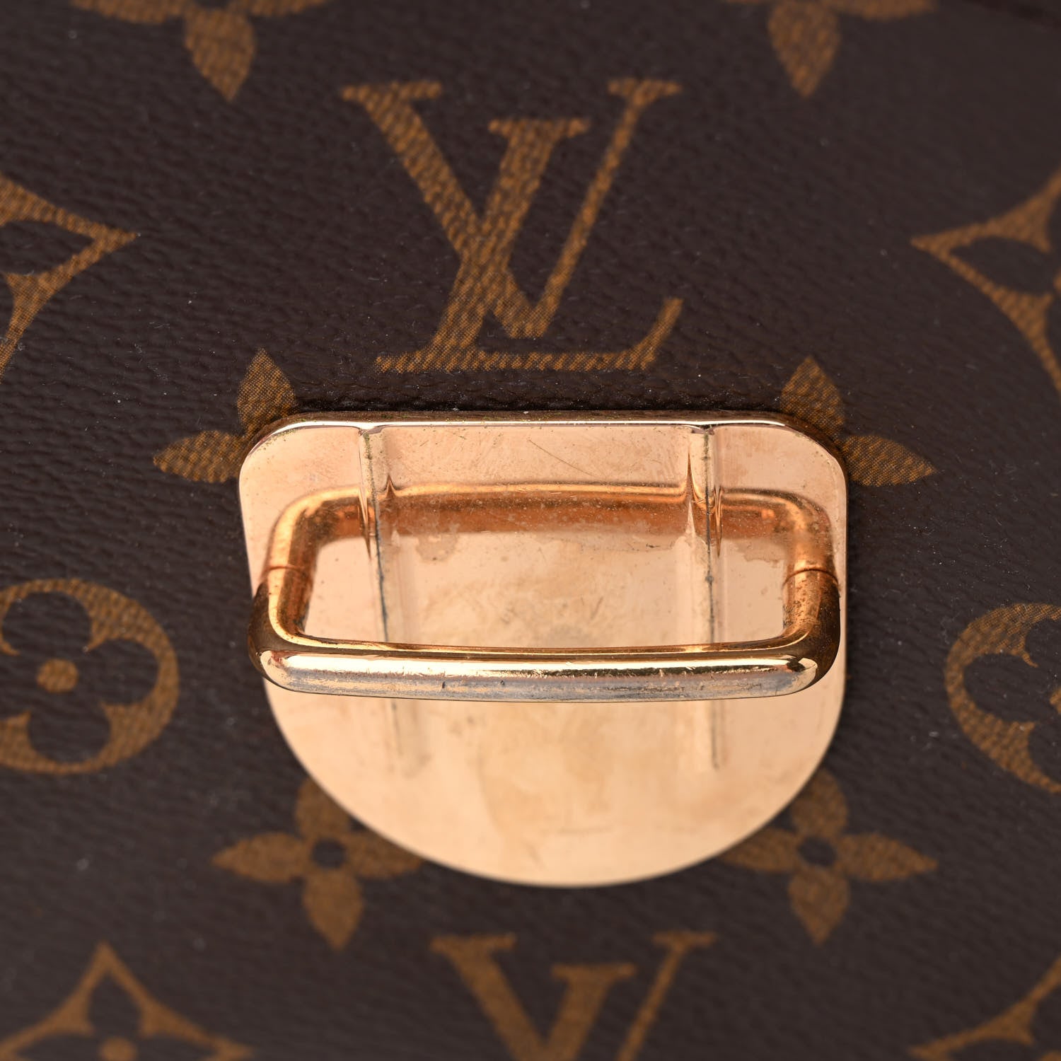 Louis Vuitton Monogram Manhattan GM 26 of 32