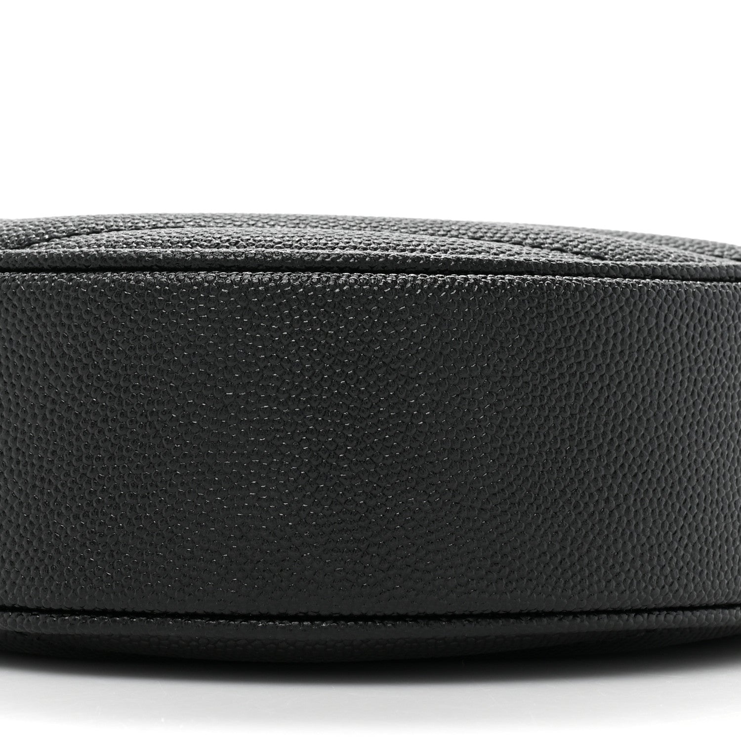 Saint Laurent Grain De Poudre Matelasse Chevron Quilted Round Vinyle Camera Bag Black 8 of 11
